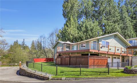 1000 Harborview Ln, Everett, WA 98203 photo 1