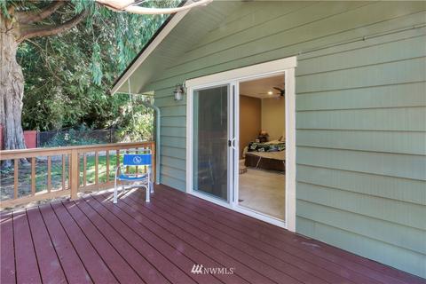 1000 Harborview Ln, Everett, WA 98203 photo 9