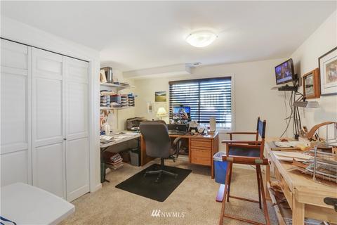1000 Harborview Ln, Everett, WA 98203 photo 17