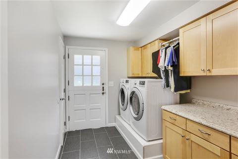 1000 Harborview Ln, Everett, WA 98203 photo 20
