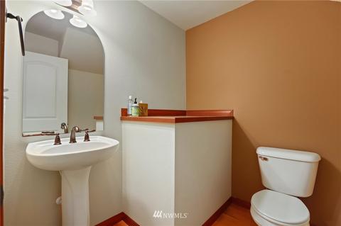 203 161st Pl SE, Bothell, WA 98012 photo 3
