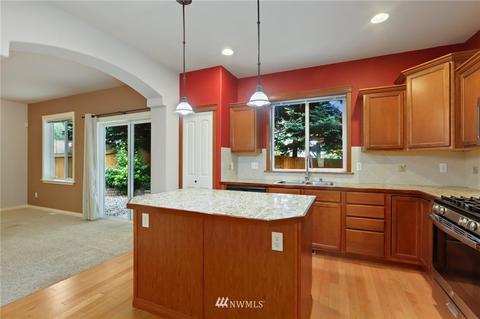 203 161st Pl SE, Bothell, WA 98012 photo 9