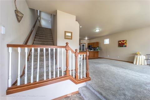 2123 182nd St E, Spanaway, WA 98387 photo 5