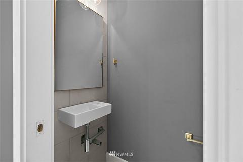 2009 E John St, Seattle, WA 98112 photo 14