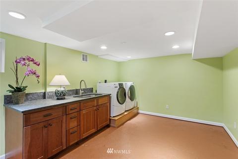 1139 19th Ave E, Seattle, WA 98112 photo 23