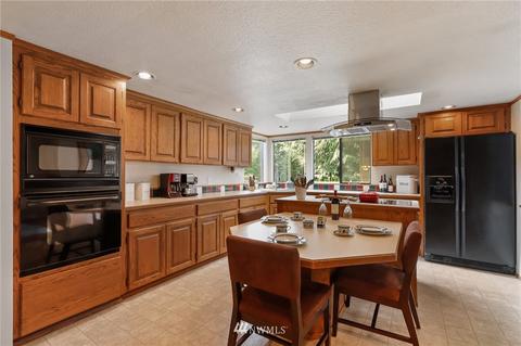9035 NE 195th St, Bothell, WA 98011 photo 5