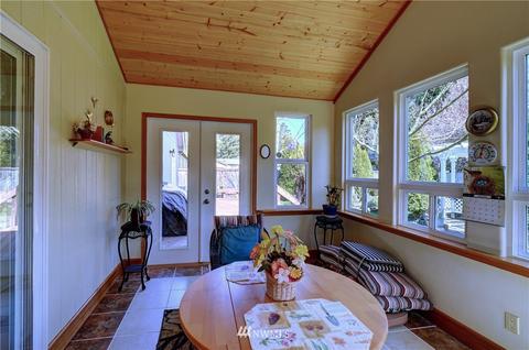 1256 Devon Loop NE, Olympia, WA 98506 photo 13