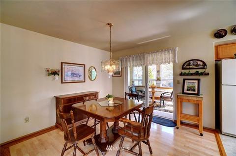 1256 Devon Loop NE, Olympia, WA 98506 photo 11