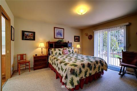 1256 Devon Loop NE, Olympia, WA 98506 photo 14
