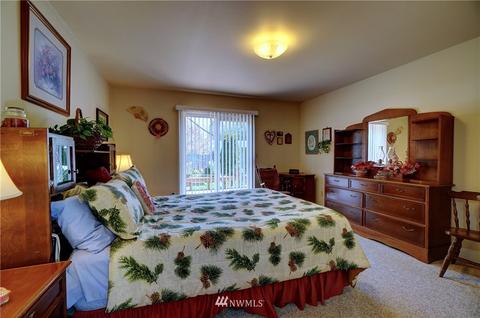 1256 Devon Loop NE, Olympia, WA 98506 photo 15