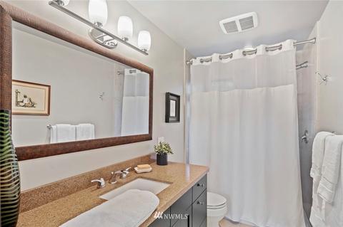 7305 Soundview Dr, Edmonds, WA 98026 photo 13