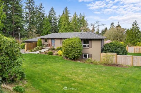 7305 Soundview Dr, Edmonds, WA 98026 photo 1