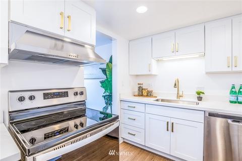 2330 43rd Ave E #B-305, Seattle, WA 98112 photo 11