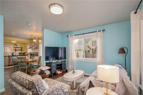 110 Kansas St, Orting, WA 98360 photo 2