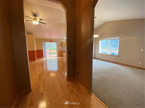 8714 201st St E, Spanaway, WA 98387 photo 2