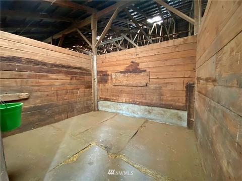 33315 E 3rd Ave, Roy, WA 98580 photo 20