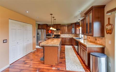 224 Michell Ln NE, Orting, WA 98360 photo 10