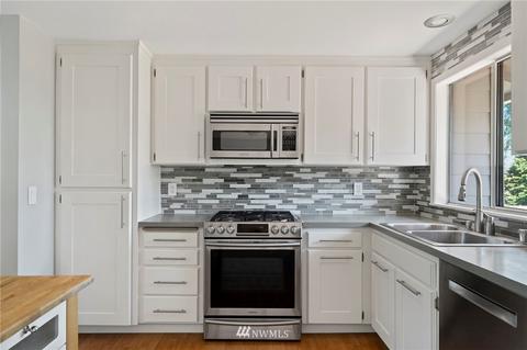 10831 38th Dr SE, Everett, WA 98208 photo 8