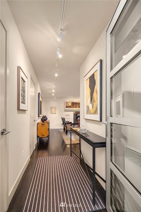 329 30th Ave E, Seattle, WA 98112 photo 3