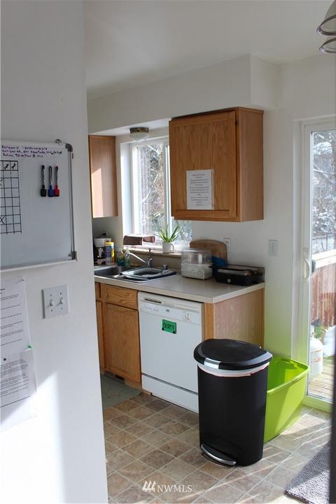 1304 130th St SE, Everett, WA 98208 photo 5