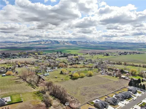 700 Mcbeth Rd, Walla Walla, WA 99362 photo 5