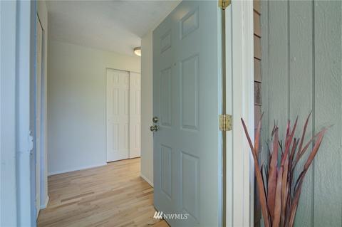 11201 3rd Ave #5B, Everett, WA 98208 photo 3