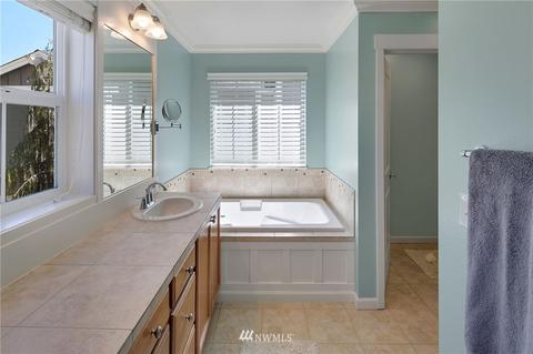 21830 37th Dr SE, Bothell, WA 98021 photo 17
