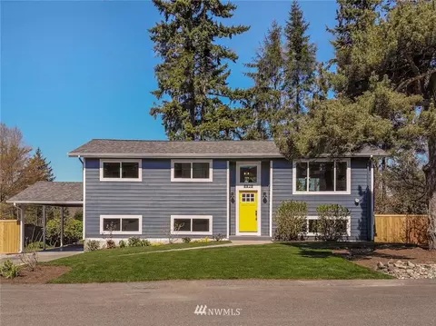 8828 NE 203rd Pl, Bothell, WA 98011 photo 1