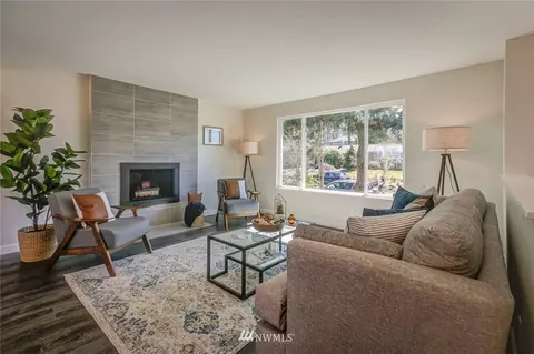 8828 NE 203rd Pl, Bothell, WA 98011 photo 7