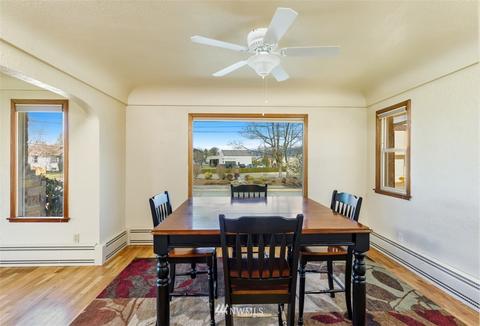 1155 Wells St, Enumclaw, WA 98022 photo 11