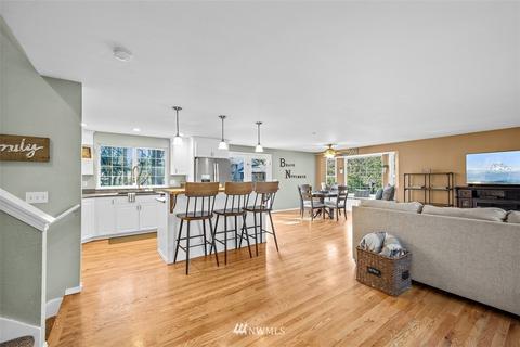 906 E Glen Oaks Dr, Spanaway, WA 98387 photo 4