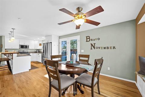 906 E Glen Oaks Dr, Spanaway, WA 98387 photo 9