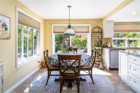 738 Caspers St, Edmonds, WA 98020 photo 8