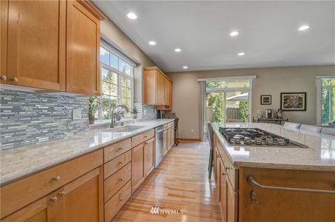 218 185th Place Sw Pl SW, Bothell, WA 98012 photo 9