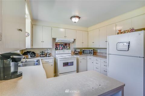 319 Pine St, Edmonds, WA 98020 photo 7