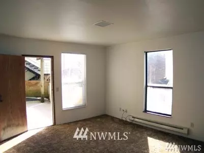 211 E 3rd St, Aberdeen, WA 98520 photo 13