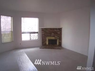 211 E 3rd St, Aberdeen, WA 98520 photo 11