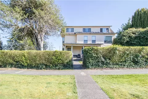 211 E 3rd St, Aberdeen, WA 98520 photo 3