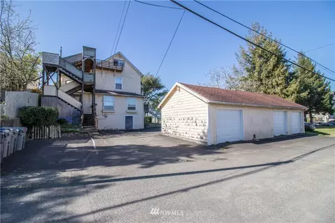 211 E 3rd St, Aberdeen, WA 98520 photo 10
