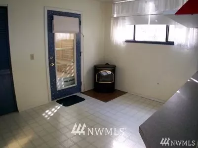 211 E 3rd St, Aberdeen, WA 98520 photo 20