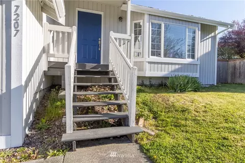 7207 201st St E, Spanaway, WA 98387 photo 5