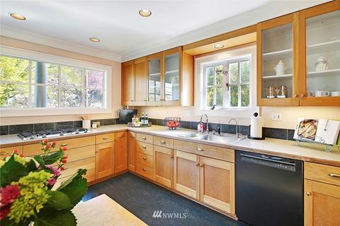 1862 E Hamlin St, Seattle, WA 98112 photo 10