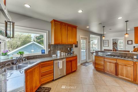 931 Colby Ave, Everett, WA 98201 photo 11