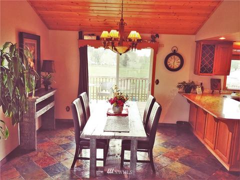 19825 SE 424th St, Enumclaw, WA 98022 photo 9
