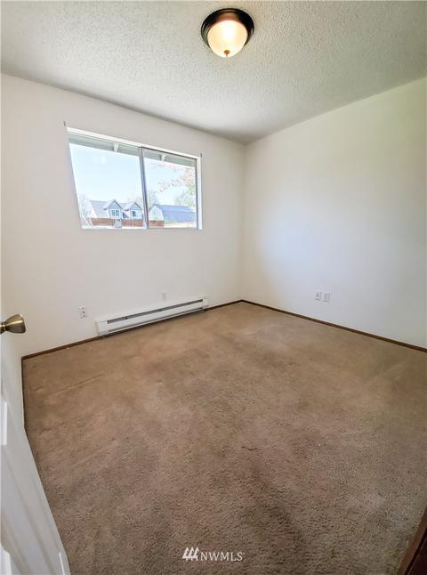 207 2nd St, Sultan, WA 98294 photo 17