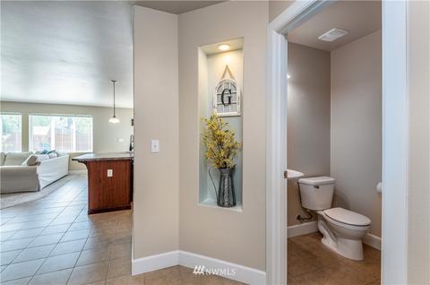 2416 193rd St E, Spanaway, WA 98387 photo 4