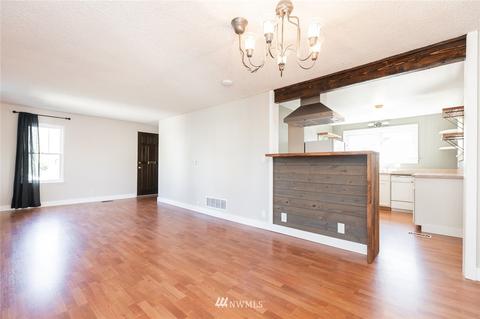1512 Everett St, Sumner, WA 98390 photo 7