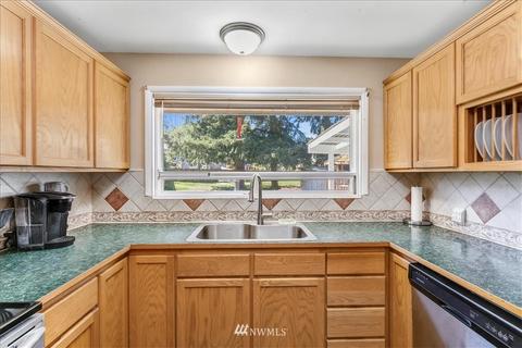5108 W View Dr, Everett, WA 98203 photo 12