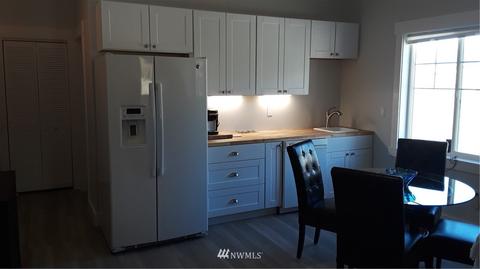 108 Eldorado Pl, Chelan, WA 98816 photo 2