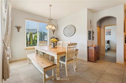 213 Burr St NE, Orting, WA 98360 photo 8